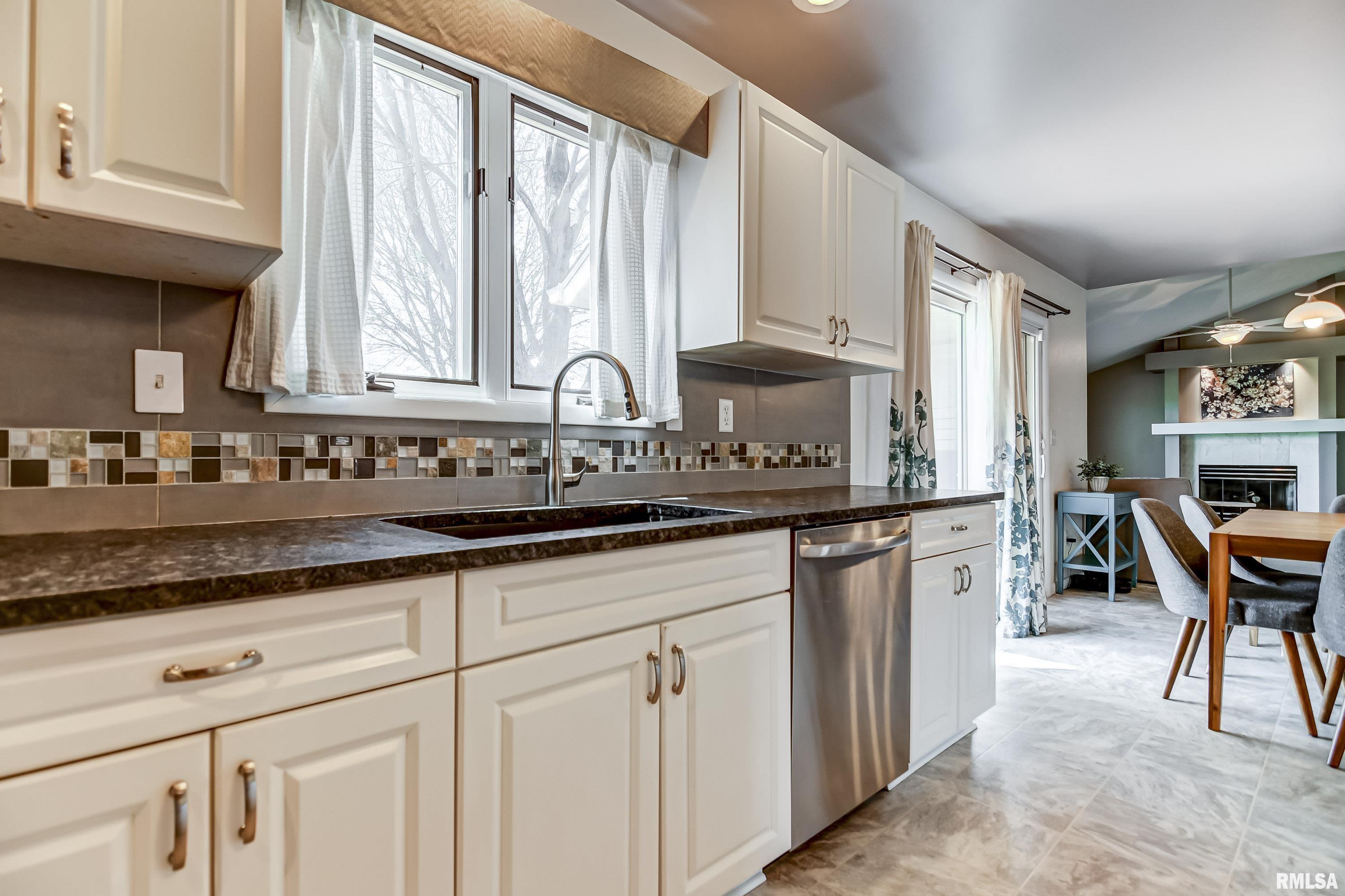 5105 Eagle Ridge Springfield, IL 62711 - Photo 24 of 65
