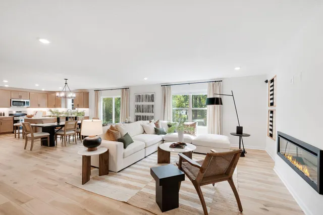 $574,190 | 413 James Parkway, Elko New Market, MN 55054