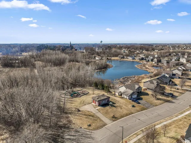 $524,990 | 413 James Parkway, Elko New Market, MN 55054