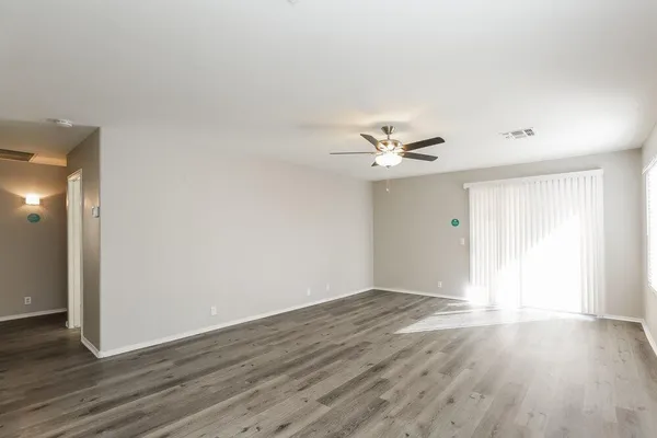 $2,075 | 9323 West Ironwood Drive, Peoria, AZ 85345