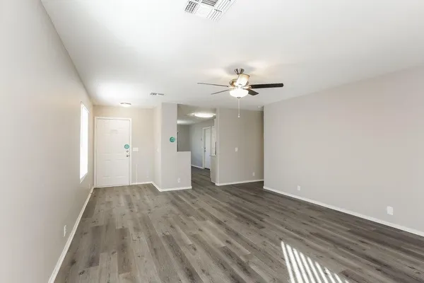 $2,075 | 9323 West Ironwood Drive, Peoria, AZ 85345