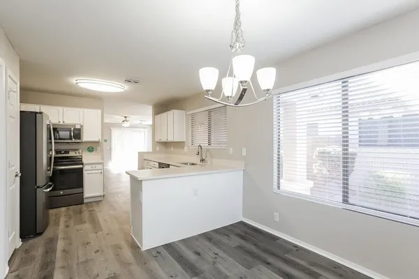 $2,075 | 9323 West Ironwood Drive, Peoria, AZ 85345