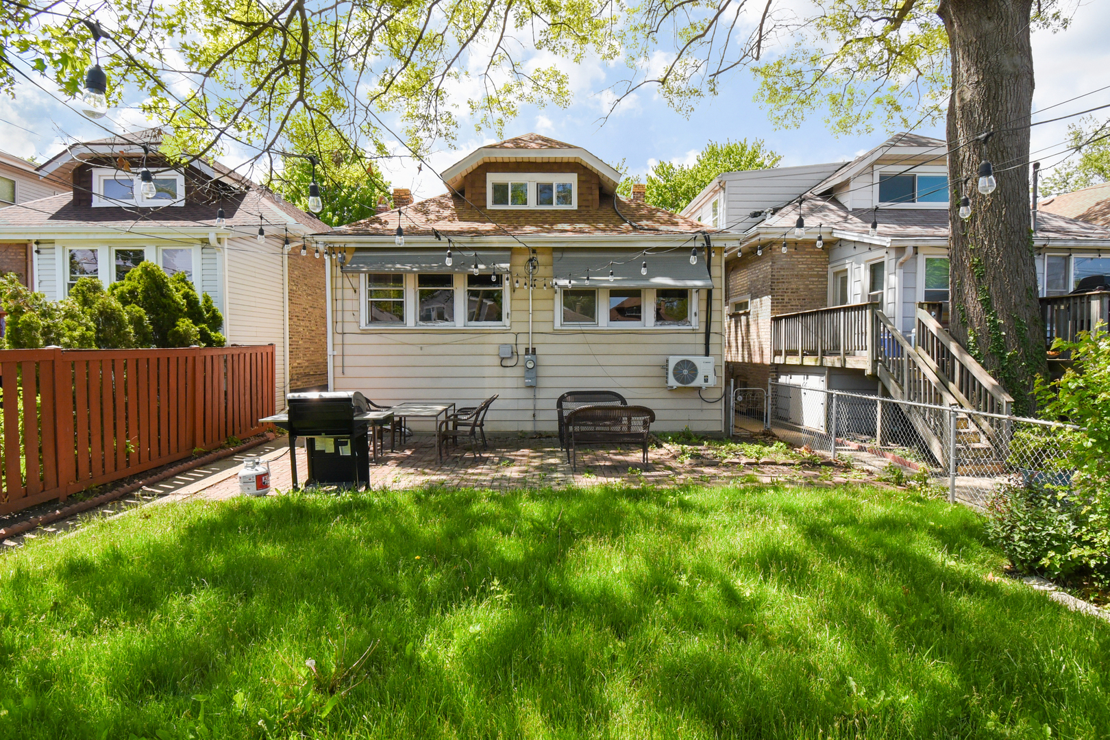 1437 Maple Avenue Berwyn, IL 60402 - Photo 34 of 35