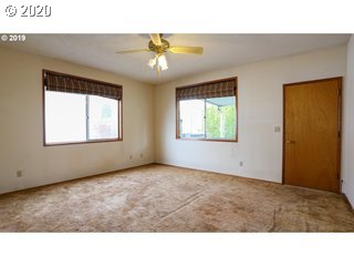 1550 Sallal Road Woodburn, OR 97071 - Photo 9 of 17 Gallery Image 9