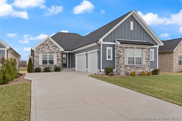 $629,900 | 1619 Greenbrier Pointe, Henryville, IN 47126