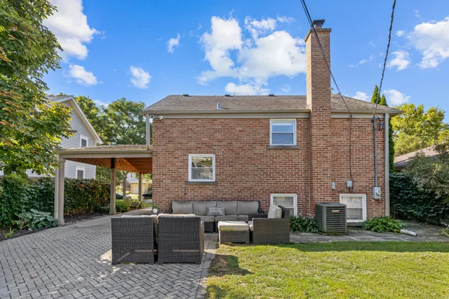 $785,000 | 2040 Central Avenue, Wilmette, IL 60091