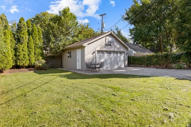 $785,000 | 2040 Central Avenue, Wilmette, IL 60091