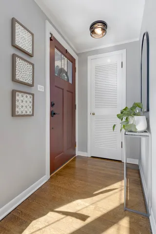 $785,000 | 2040 Central Avenue, Wilmette, IL 60091