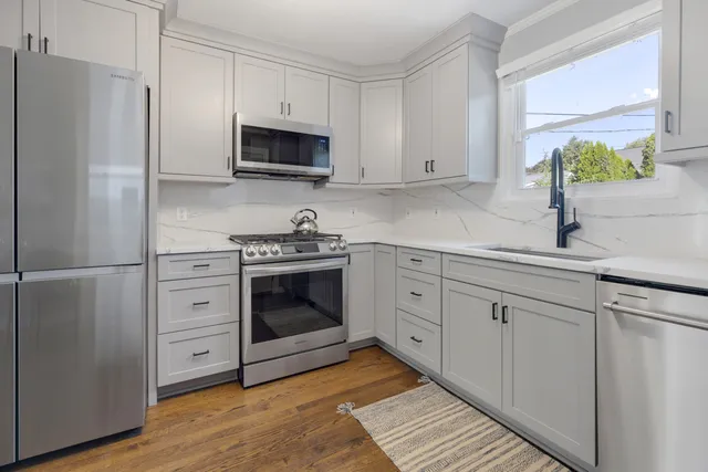 $785,000 | 2040 Central Avenue, Wilmette, IL 60091