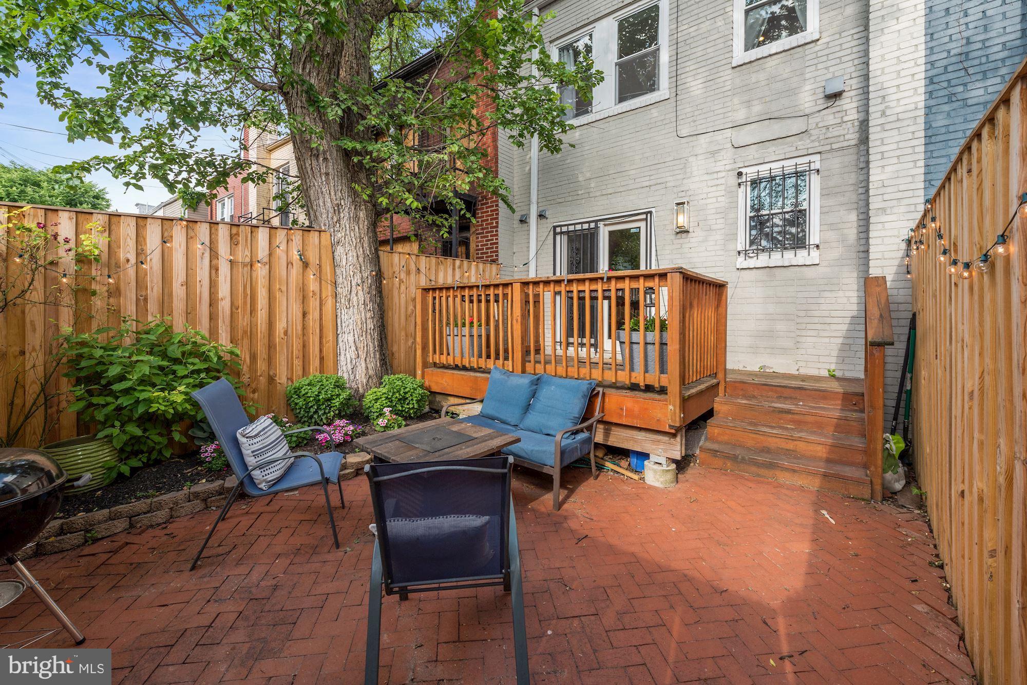 624 19th Street Northeast Washington, DC 20002 - Photo 23 of 32 Great space for hosting, grilling, relaxing, etc.