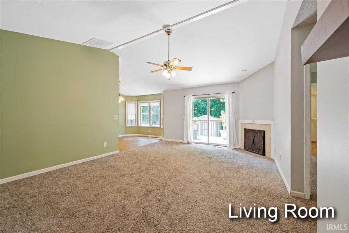 2664 South Danlyn Road Bloomington, IN 47403 - Photo 2 of 20