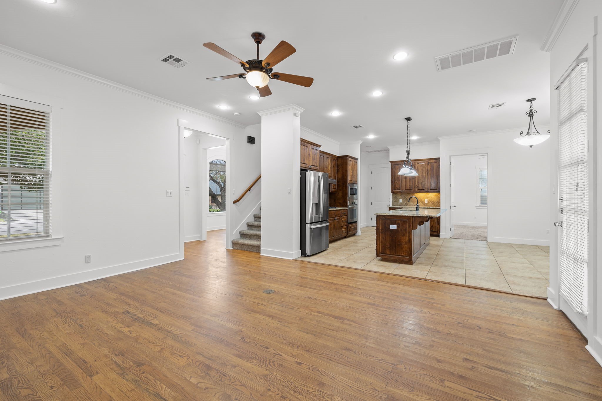 1607 Chelsea Lane Austin, TX 78704 - Photo 13 of 39