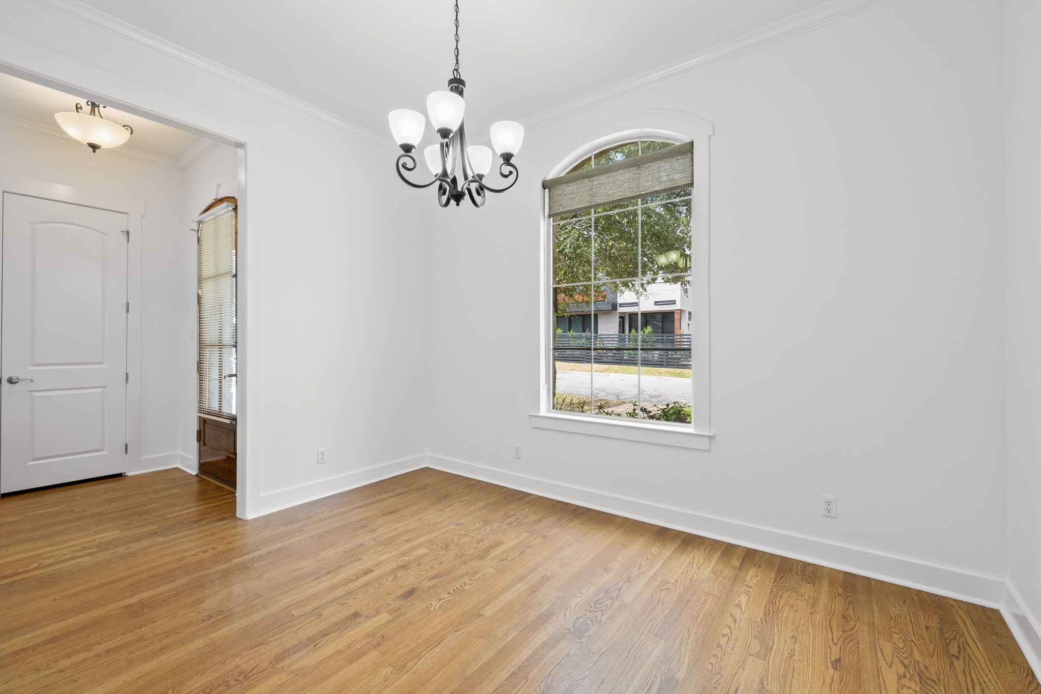 1607 Chelsea Lane Austin, TX 78704 - Photo 18 of 39