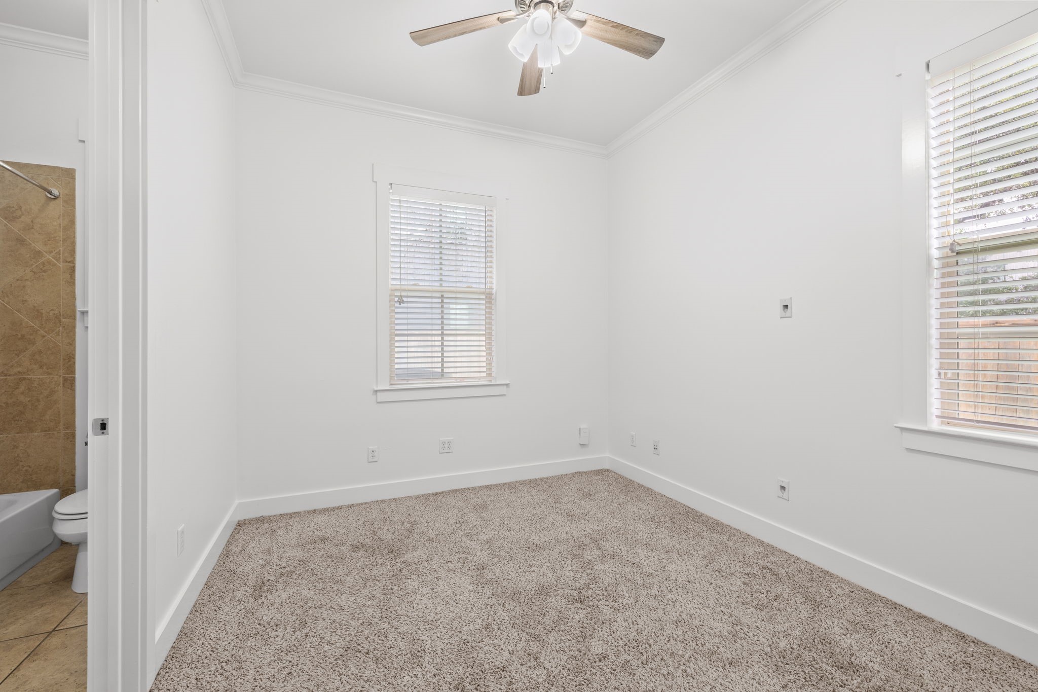 1607 Chelsea Lane Austin, TX 78704 - Photo 19 of 39
