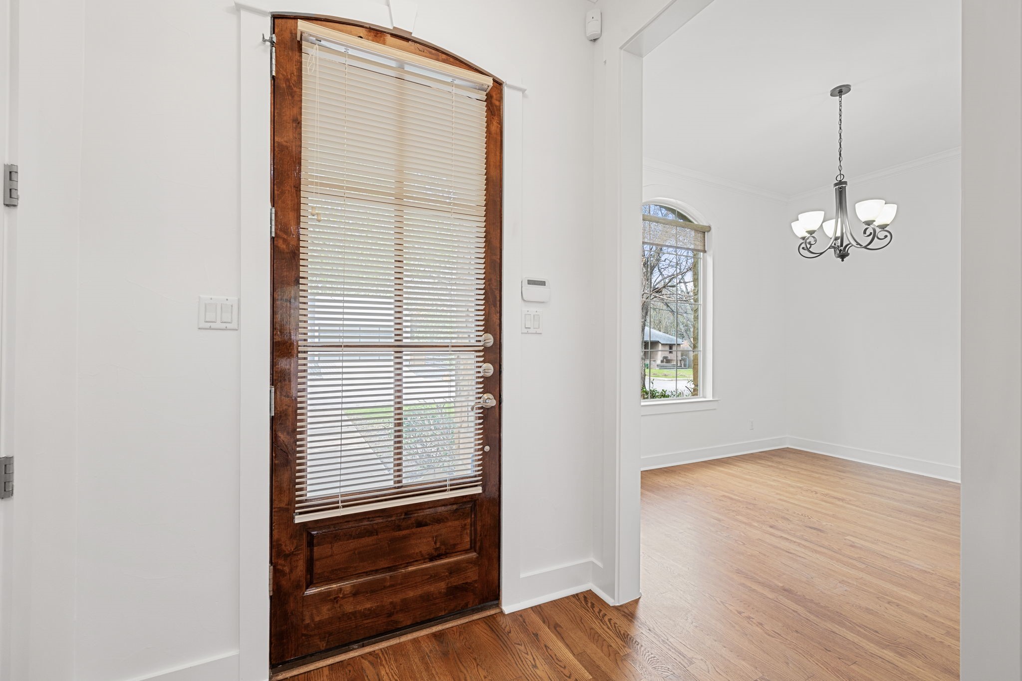 1607 Chelsea Lane Austin, TX 78704 - Photo 23 of 39