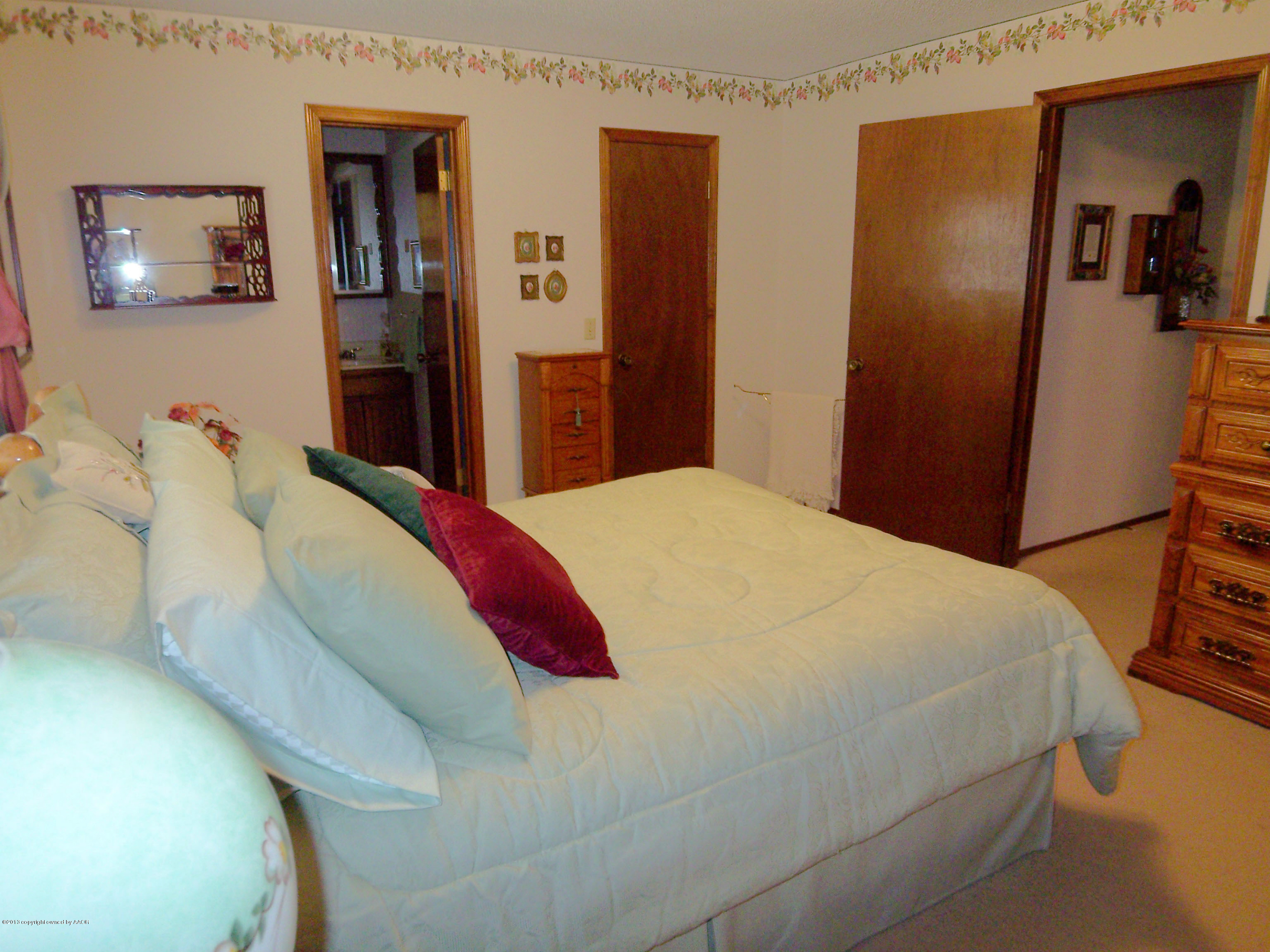 6507 Falcon Road Amarillo, TX 79109 - Photo 10 of 19 Master Bedroom