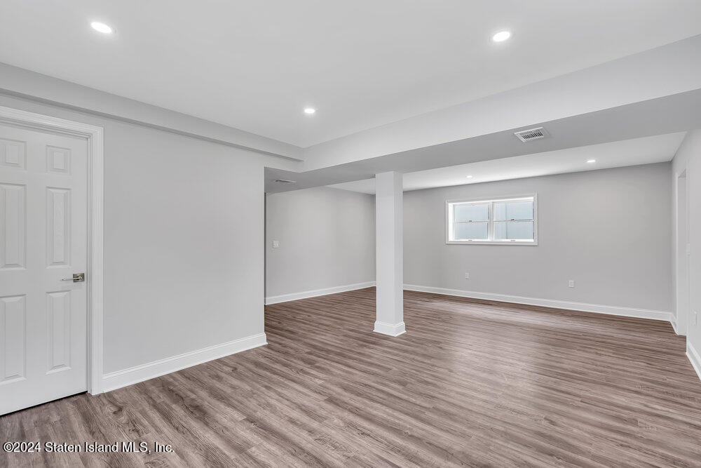 573 Rathbun Avenue Staten Island, NY 10312 - Photo 28 of 37 028_Basement #2