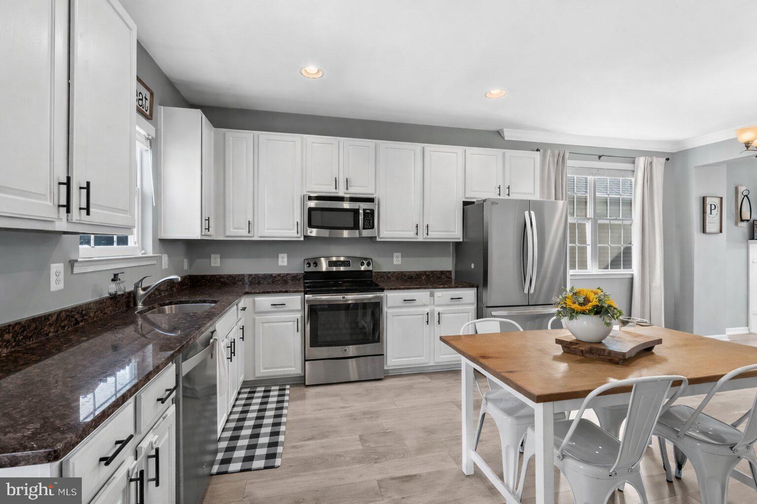 365 Equestrian Way Prince Frederick, MD 20678 - Photo 3 of 36