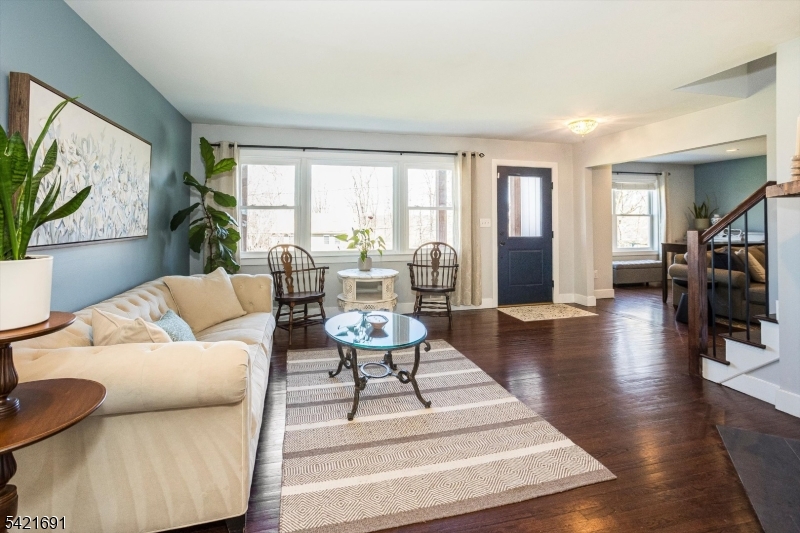 4 Valley View Road Chester, NJ 07930 - Photo 5 of 37