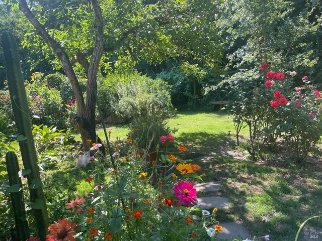 $1,195,000 | 1417 Deer Lane, Sebastopol, CA 95472