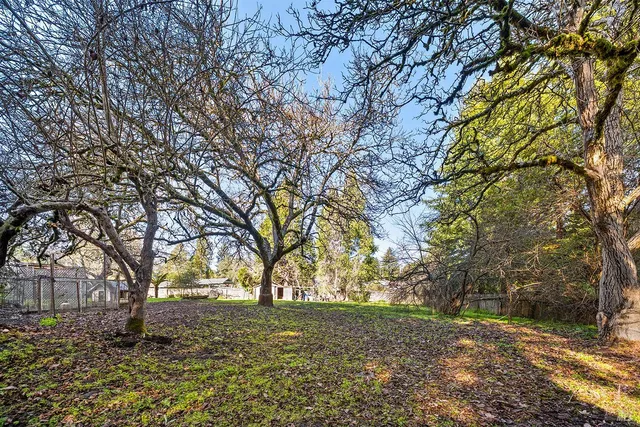 $1,195,000 | 1417 Deer Lane, Sebastopol, CA 95472