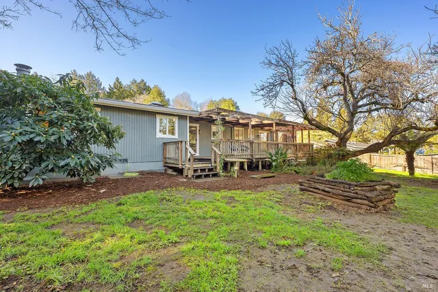 $1,195,000 | 1417 Deer Lane, Sebastopol, CA 95472