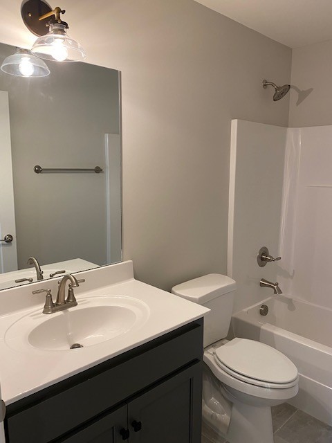 131 Flat Woods Road Lebanon, TN 37090 - Photo 19 of 25 a bathroom with a sink toilet and shower