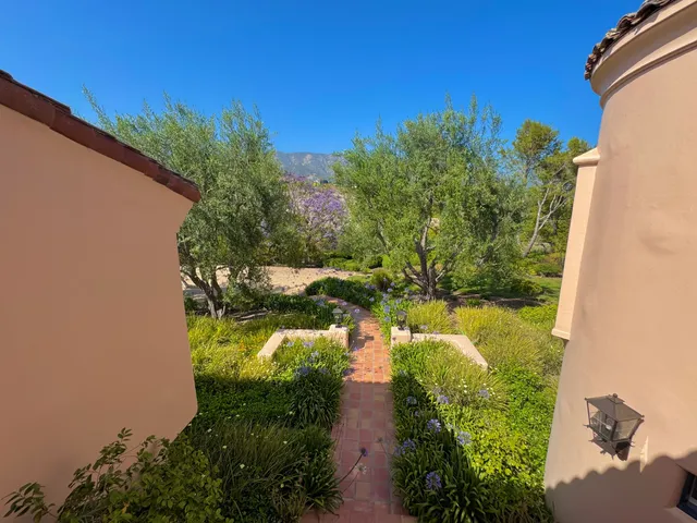 $10,950,000 | 2240 Ortega Ranch Road, Summerland, CA 93067