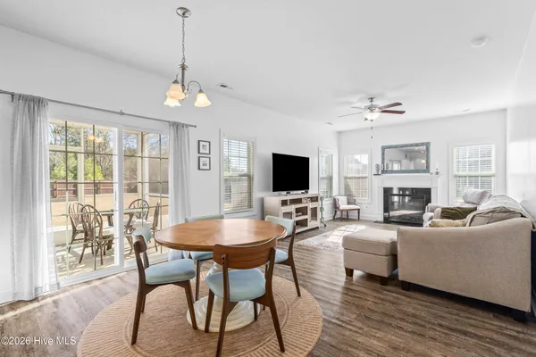 $450,000 | 425 Whistling Heron Way, Swansboro, NC 28584