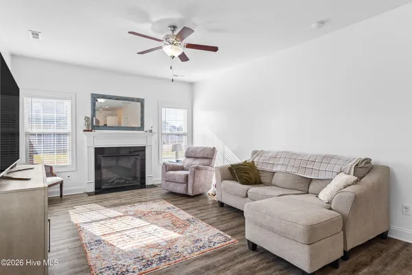 $450,000 | 425 Whistling Heron Way, Swansboro, NC 28584