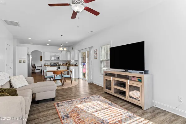 $450,000 | 425 Whistling Heron Way, Swansboro, NC 28584