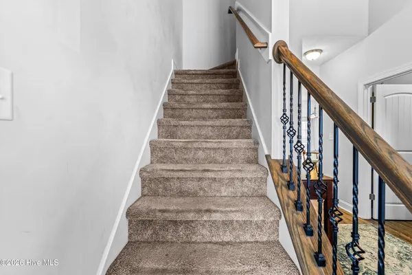 $450,000 | 425 Whistling Heron Way, Swansboro, NC 28584