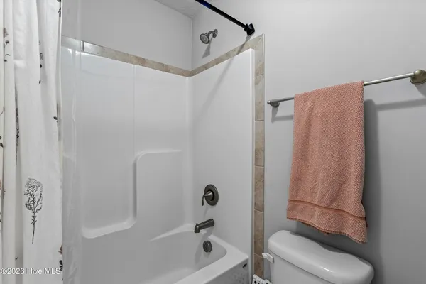 $450,000 | 425 Whistling Heron Way, Swansboro, NC 28584