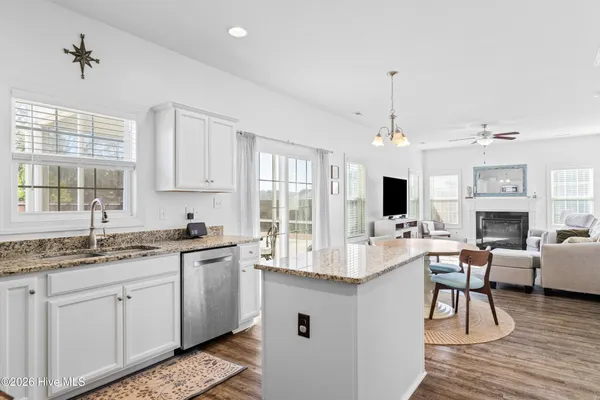 $450,000 | 425 Whistling Heron Way, Swansboro, NC 28584