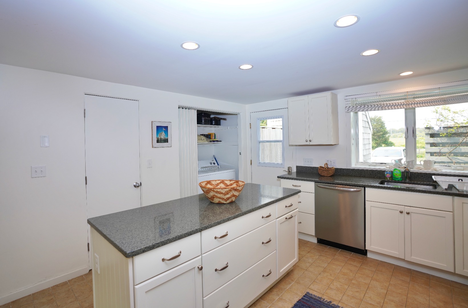 459 Katama Road, Unit A6 Edgartown, MA 02539 - Photo 8 of 30 Gallery Image 8