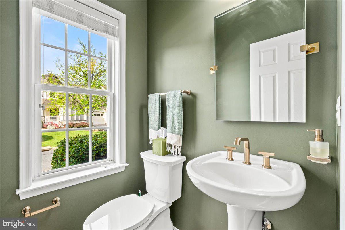 2630 Mill Race Road Frederick, MD 21701 - Photo 21 of 59 Half Bath