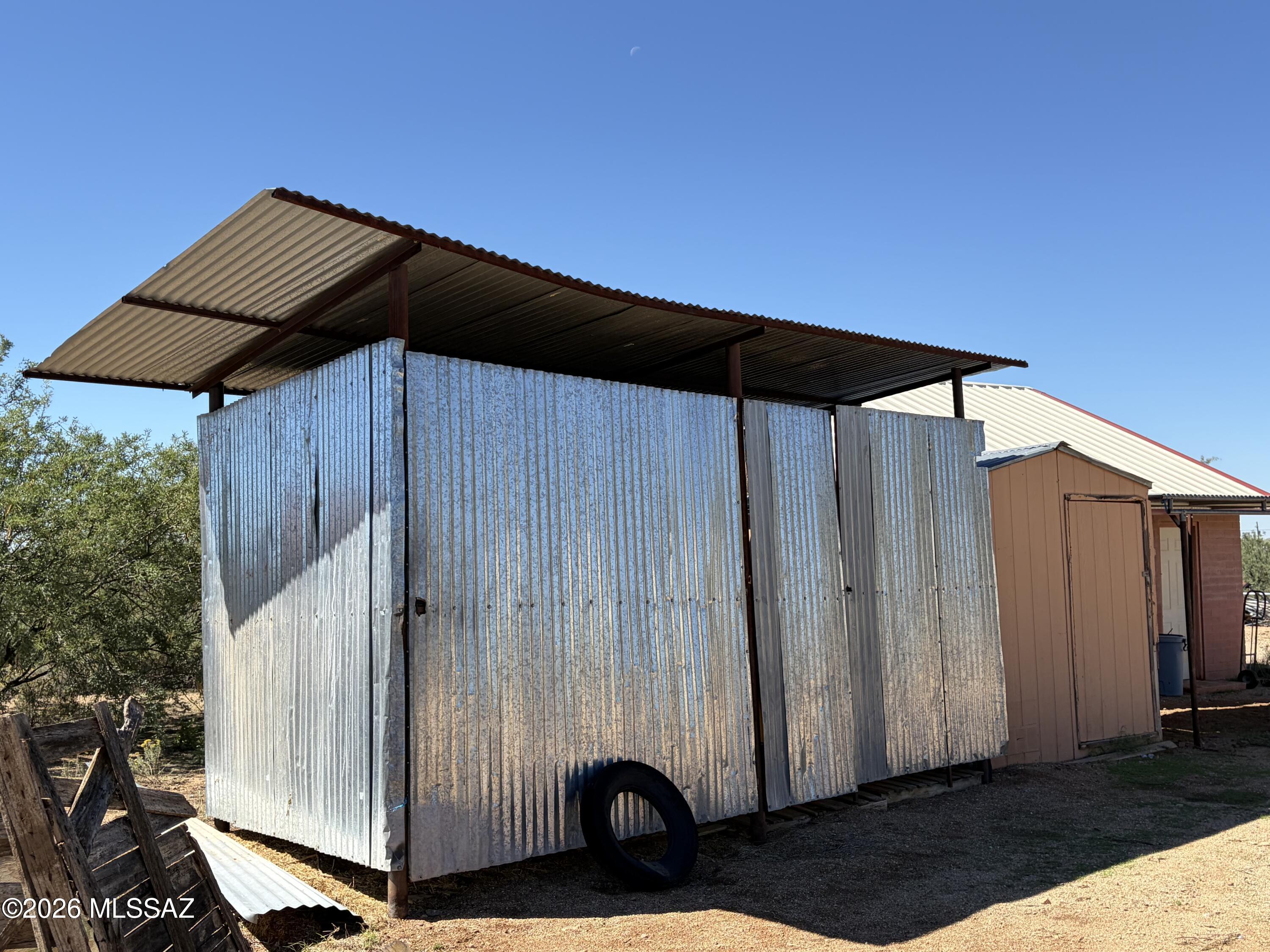 48977 East Panther Butte Road Tucson, AZ 85739 - Photo 37 of 40 Hay barn