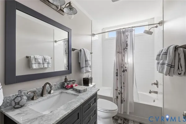 $875,000 | 1493 Camberley Drive, Manakin-Sabot, VA 23103