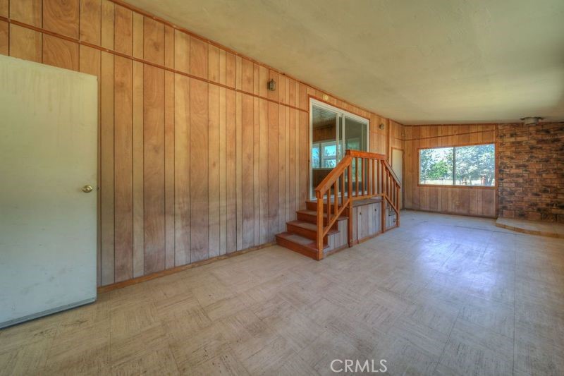 55743 Mitchell Road Anza, CA 92539 - Photo 25 of 46 an empty room with windows