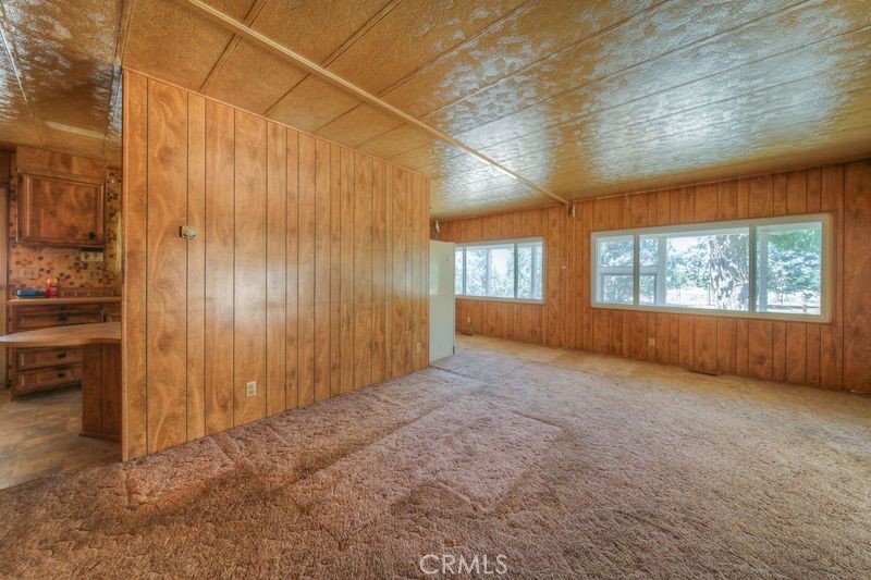 55743 Mitchell Road Anza, CA 92539 - Photo 28 of 46 an empty room with windows