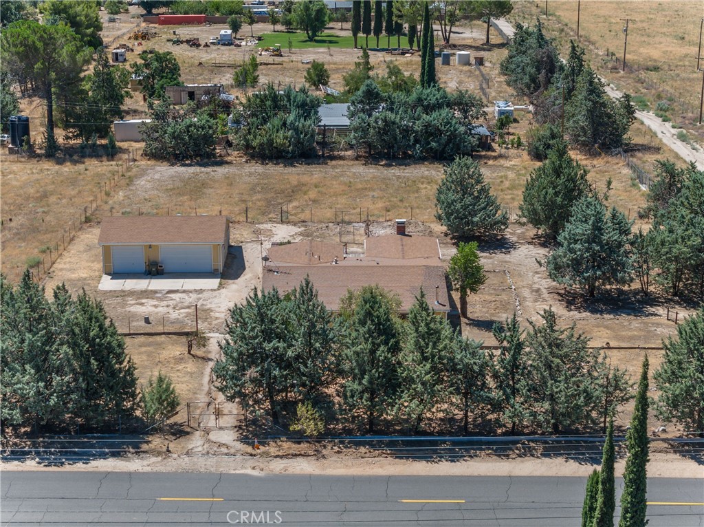 55743 Mitchell Road Anza, CA 92539 - Photo 39 of 46 an aerial view of a house with yard and lake view