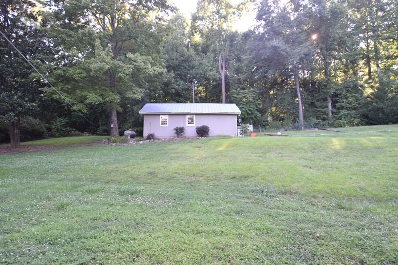 103 Chestnut Street Landrum, SC 29356 - Photo 14 of 15 Gallery Image 14
