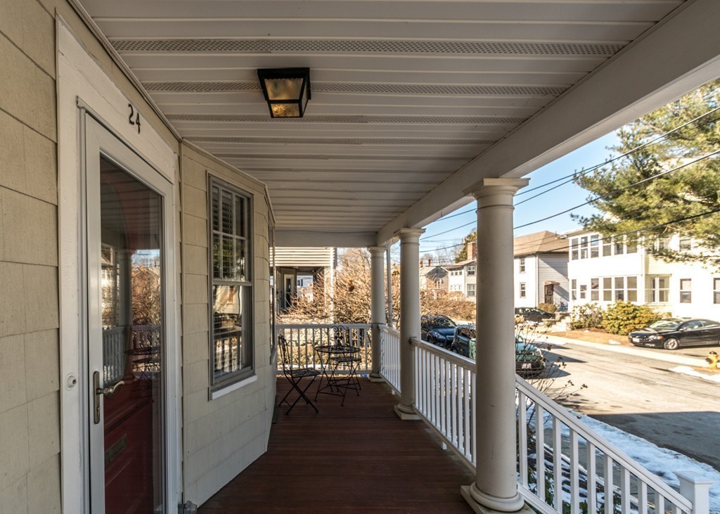 24 Faneuil Road, Unit 24 Waltham, MA 02452 - Photo 4 of 25 Gallery Image 4