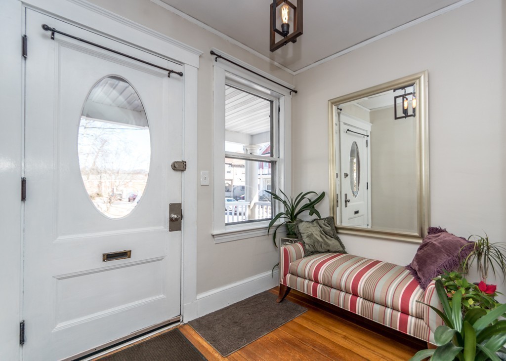 24 Faneuil Road, Unit 24 Waltham, MA 02452 - Photo 5 of 25 Gallery Image 5