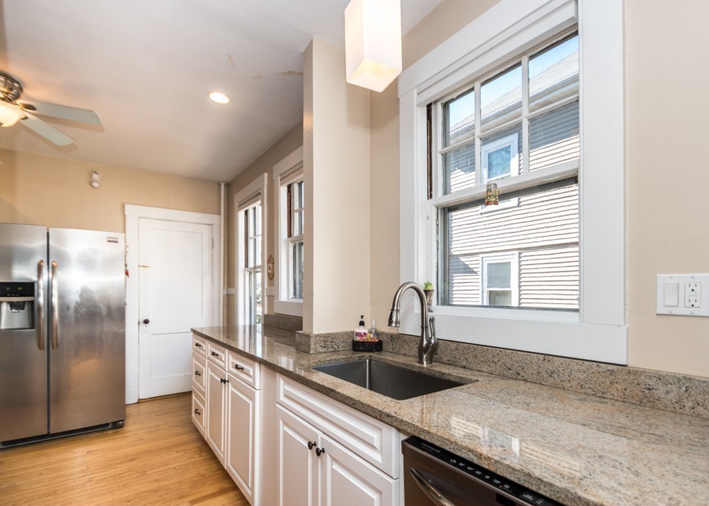24 Faneuil Road, Unit 24 Waltham, MA 02452 - Photo 7 of 25 Gallery Image 7