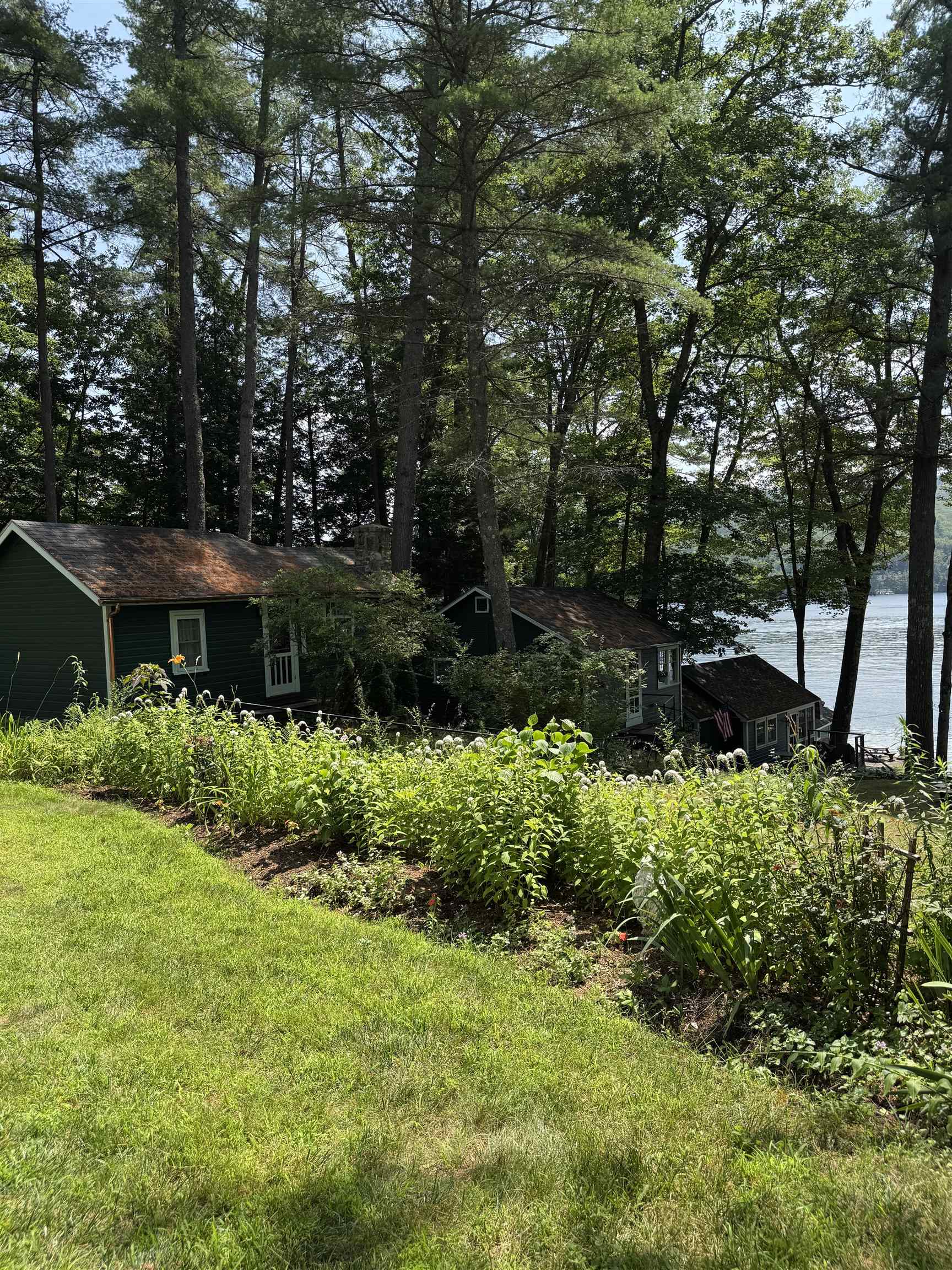 37 Old Ledge Road Holderness, NH 03245 - Photo 11 of 39 Gallery Image 11