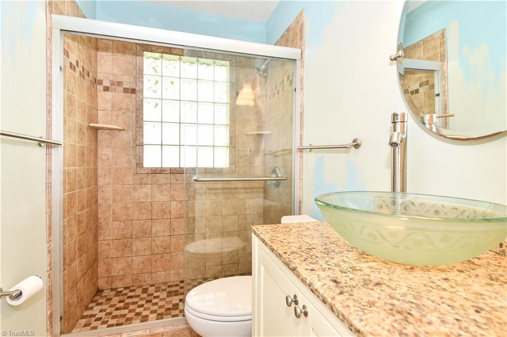 1603 Independence Road Greensboro, NC 27408 - Photo 26 of 30 Gallery Image 26