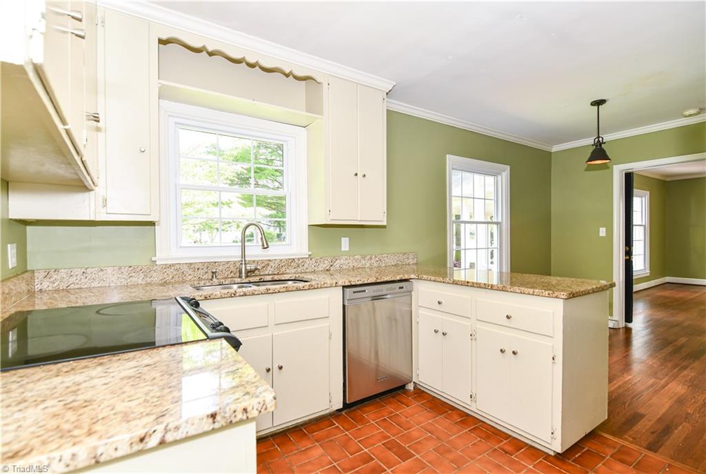1603 Independence Road Greensboro, NC 27408 - Photo 10 of 30 Gallery Image 10