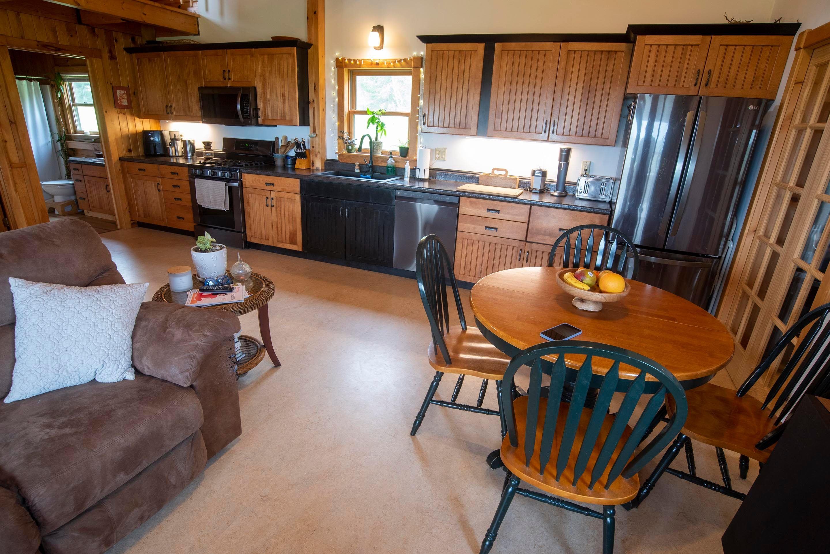 357 Drown Road Roxbury, VT 05060 - Photo 16 of 39