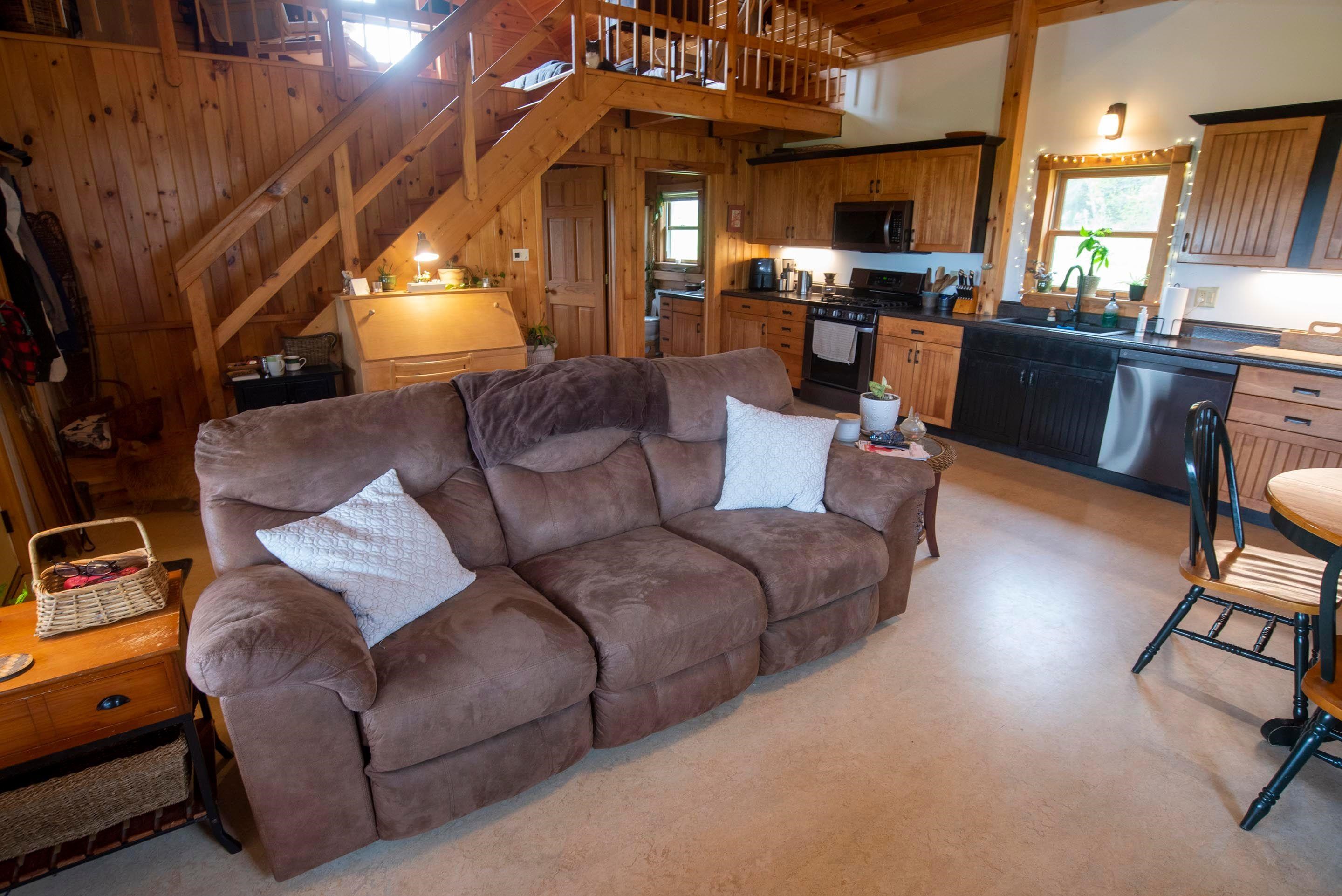 357 Drown Road Roxbury, VT 05060 - Photo 17 of 39